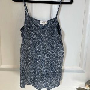 Aritzia Wilfred 100% silk cami XS